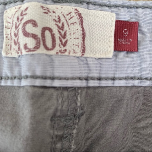 SO gray Bermuda shorts size 9 - Picture 4 of 5